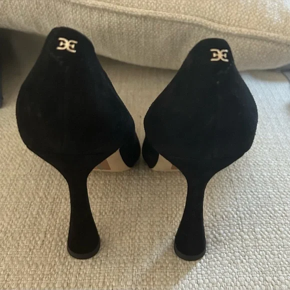Sam Edelman Antonia Suede Pointed Toe Pumps - Picture 2 of 3